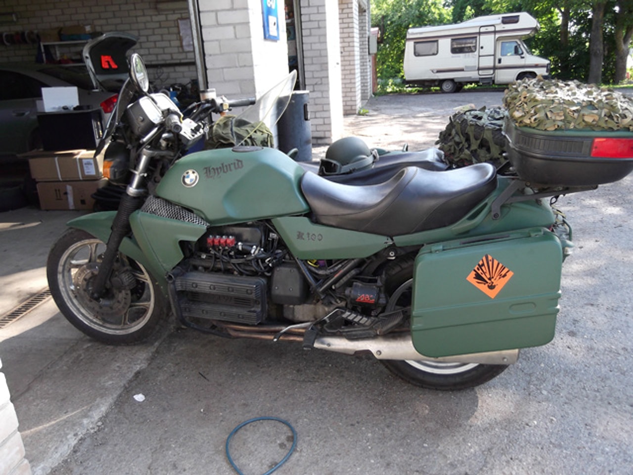 Motociklas su įranga